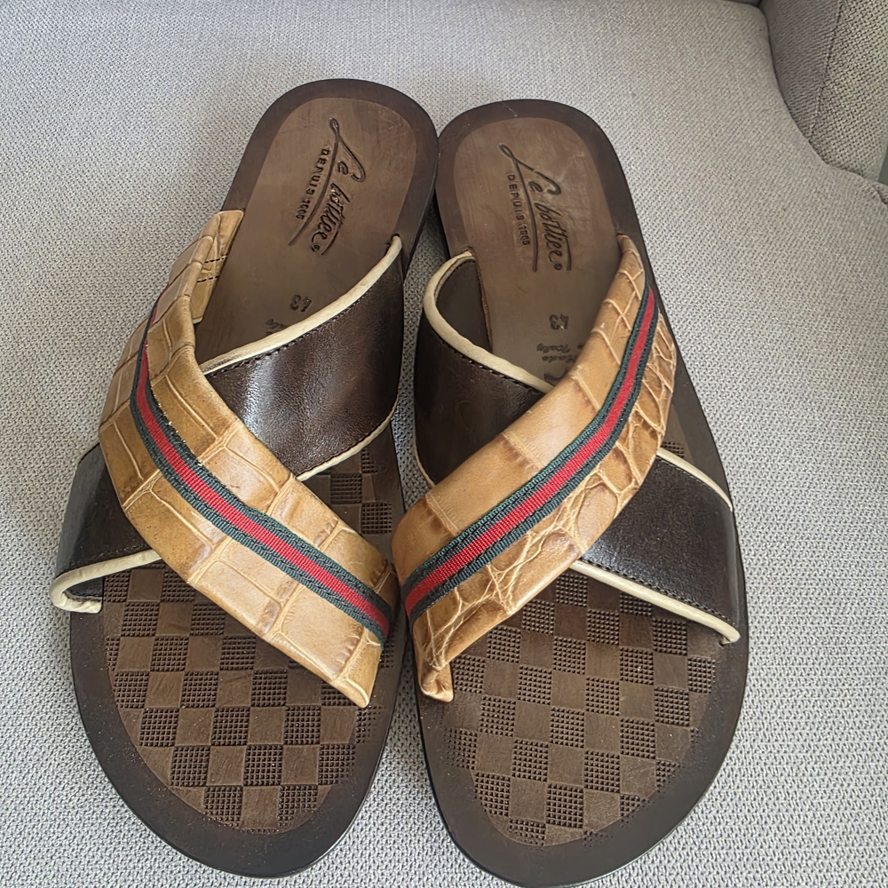 LE BOTTIER Milano Brown and Tan Men's Sandals, size 43, Used.